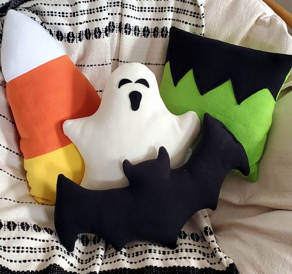 Bat pillow, bat plushie, Halloween bat pillow, Halloween bat decor, fun Halloween decor, cute bat decor, cute bat pillow, cute bat plushie